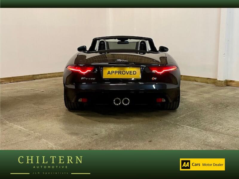 JAGUAR F-TYPE