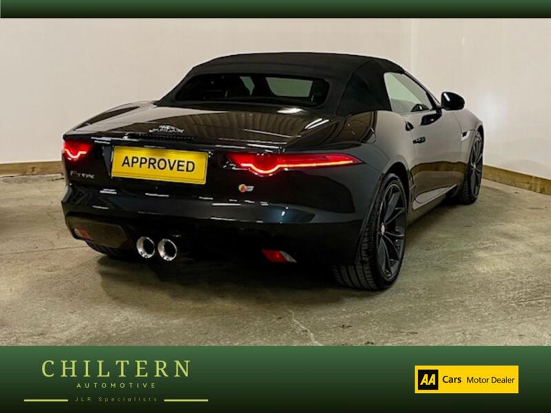 JAGUAR F-TYPE
