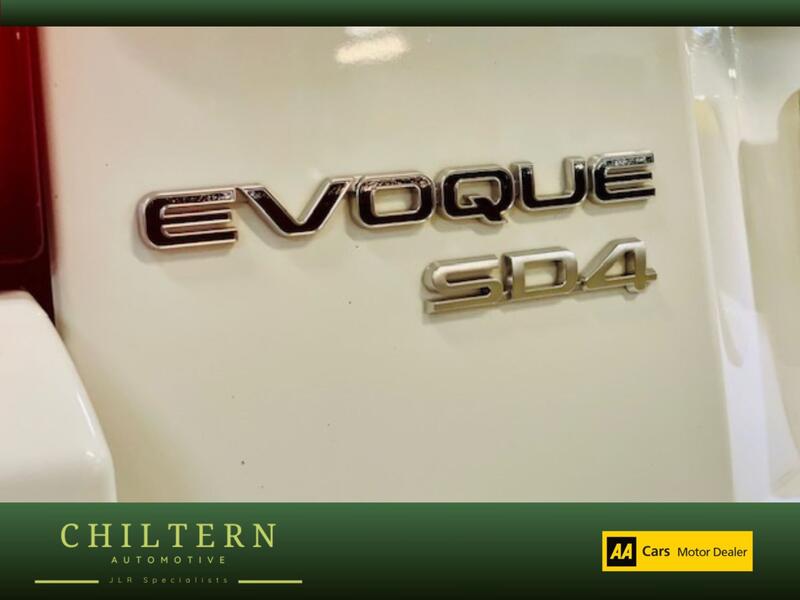 LAND ROVER RANGE ROVER EVOQUE