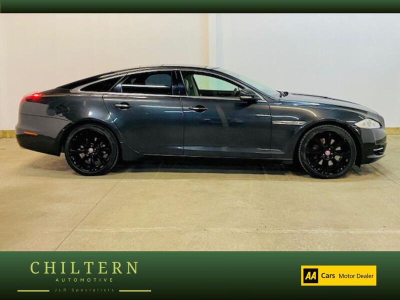 JAGUAR XJ